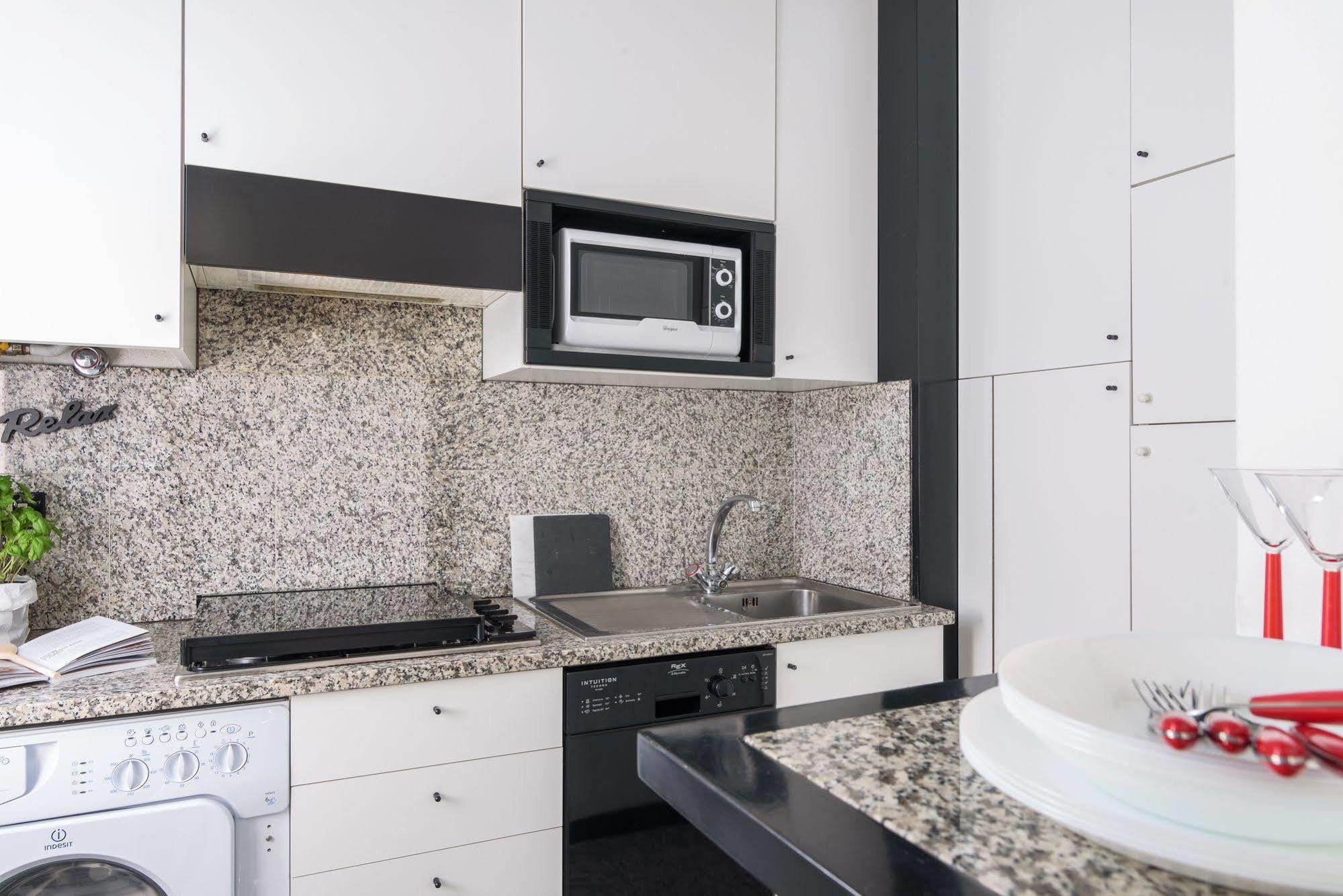 Alcuino Apartment Μιλάνο Εξωτερικό φωτογραφία